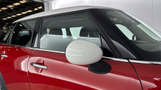 MINI Hatchback 1.5 Cooper 5dr Petrol Hatchback